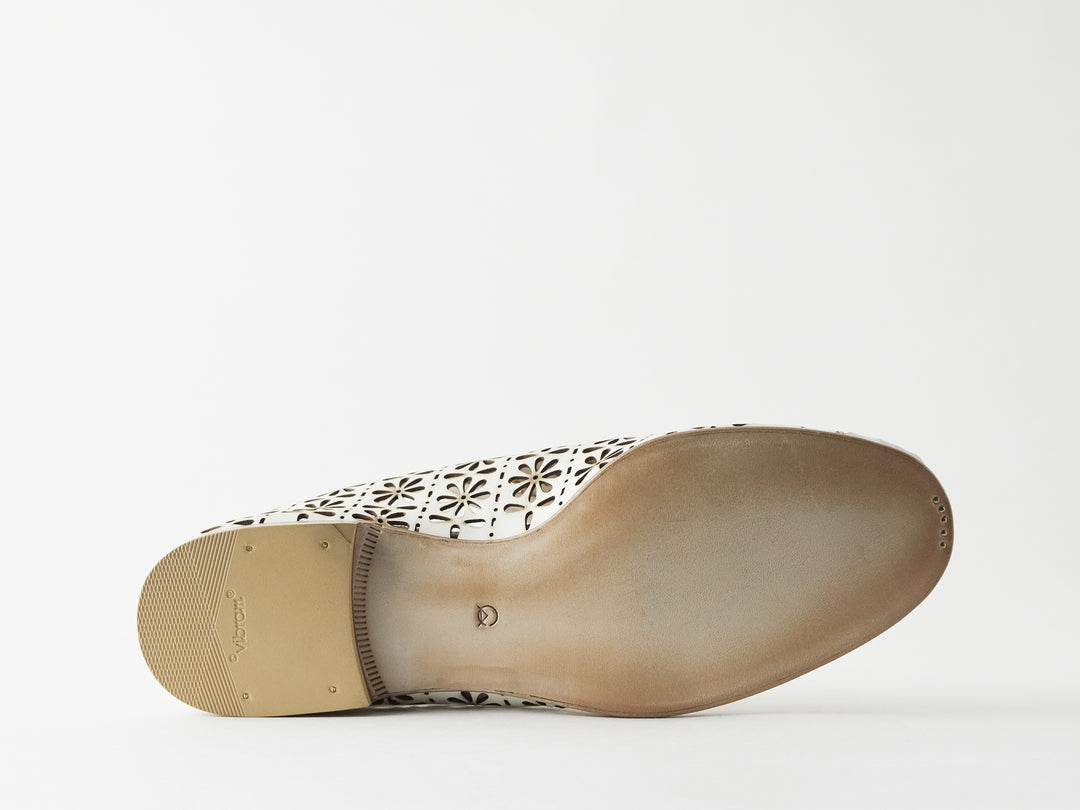 STYLE. 8_016 CORD CUT – CALMANTHOLOGY