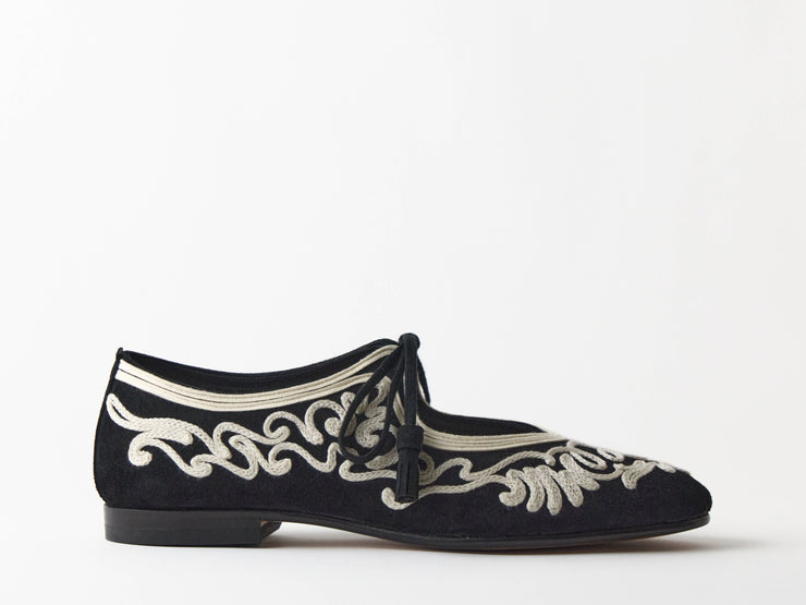 STYLE. A0090 EMARUIRA