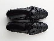STYLE. A0094 CUT PUMPS