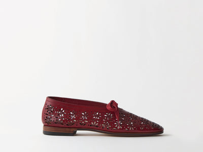 STYLE. A0094 CUT PUMPS