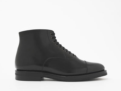 STYLE. A1384 OXFORD BOOTS
