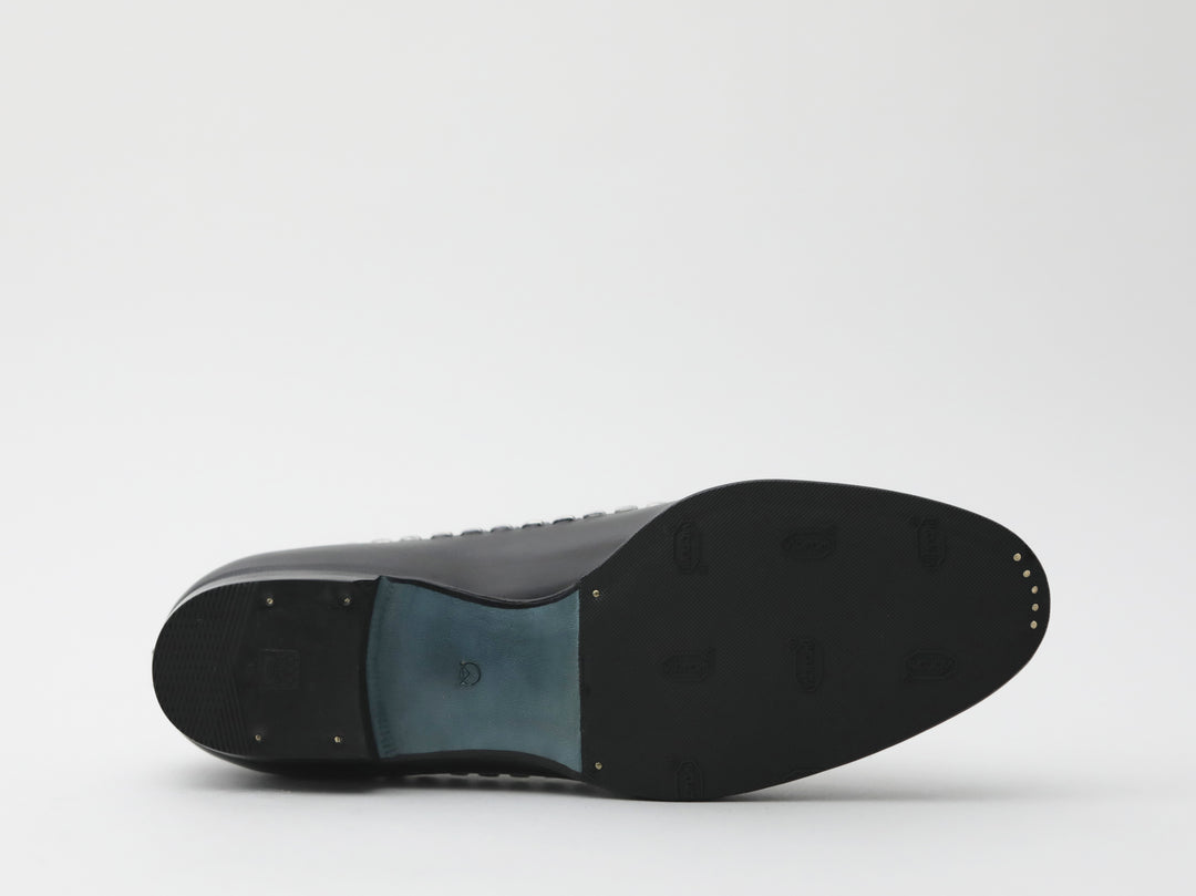 STYLE. 8_010 V.CUT – CALMANTHOLOGY