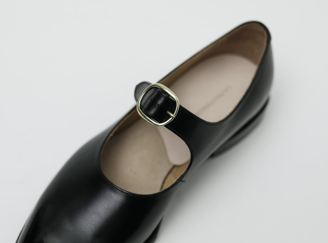 STYLE. A11 MARY JANE – CALMANTHOLOGY